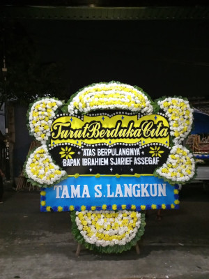 Papan Bunga Duka di Lampung Tengah